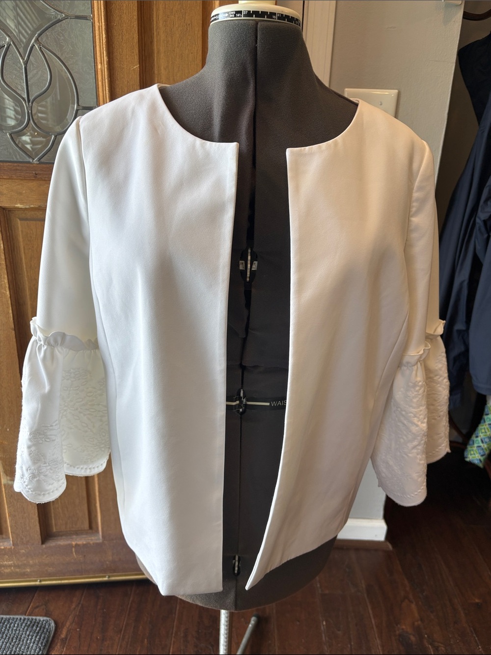 Liz Claiborne White Open Front Jacket with Lace Bell Sleeves